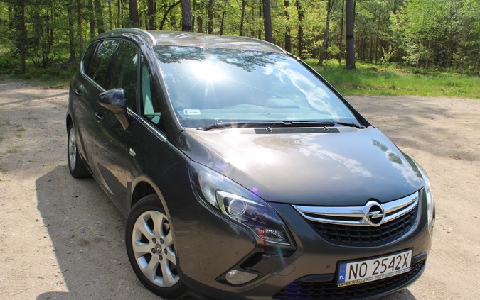 Opel Zafira cena 53000 przebieg: 127000, rok produkcji 2015 z Olsztyn małe 92